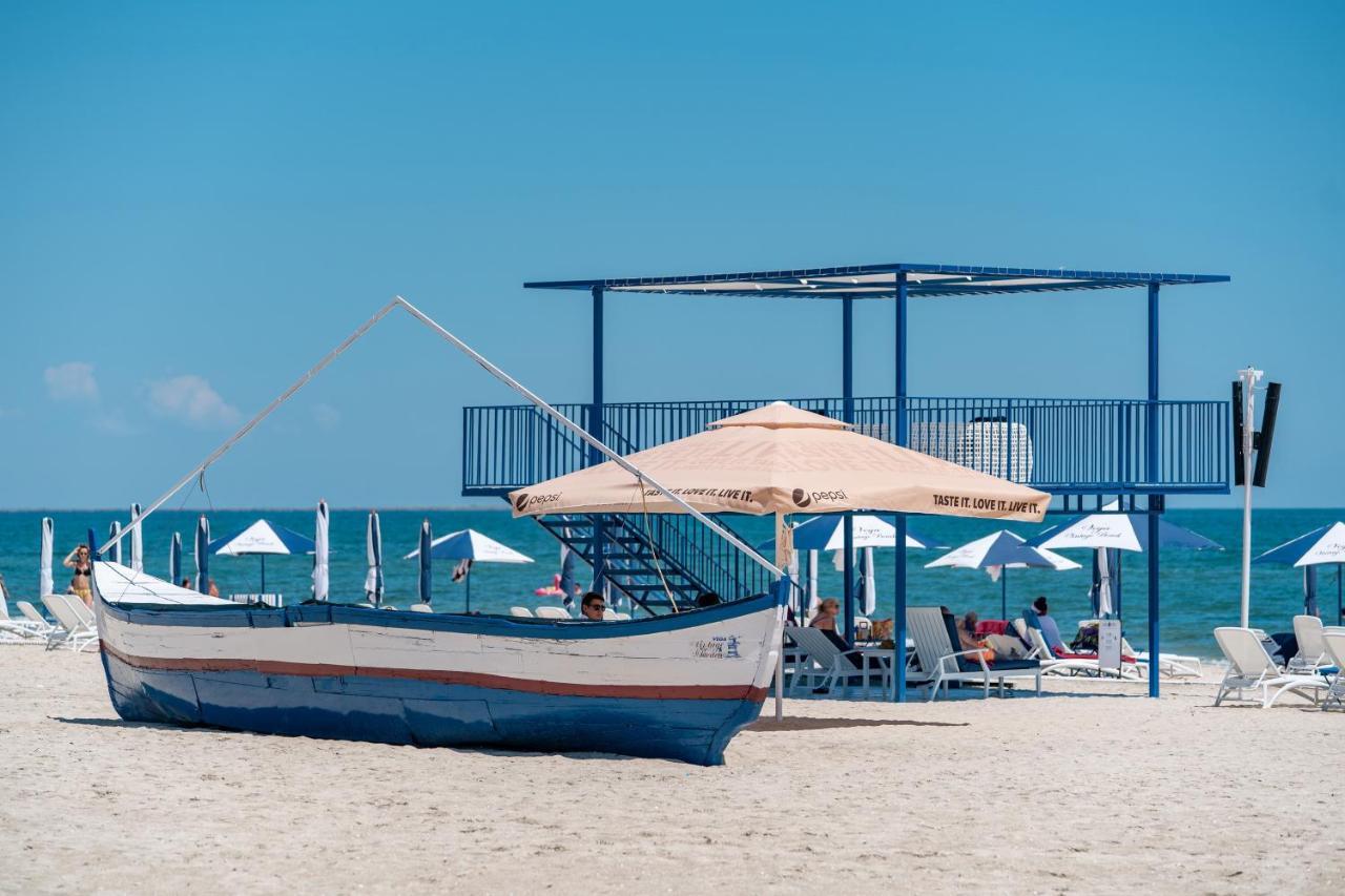 Moonlight Mamaia Apartments Exteriér fotografie