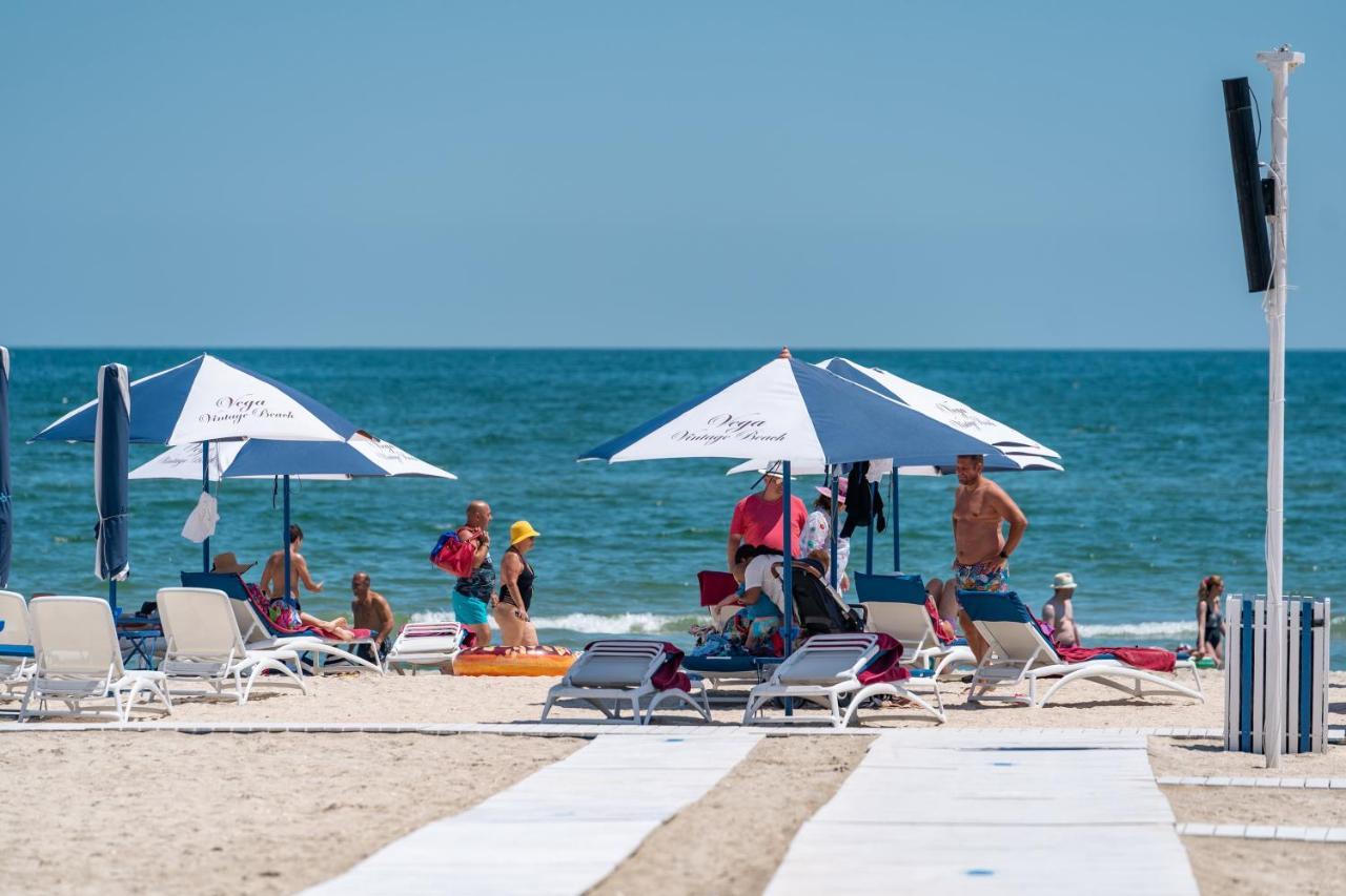 Moonlight Mamaia Apartments Exteriér fotografie